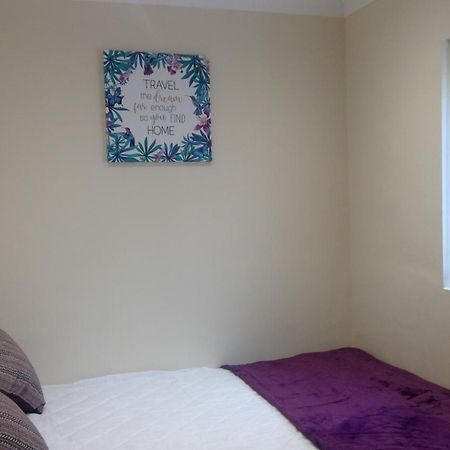 Luxury London Ensuite Double Room, Park Free, Tram-Train! Mitcham Exterior foto