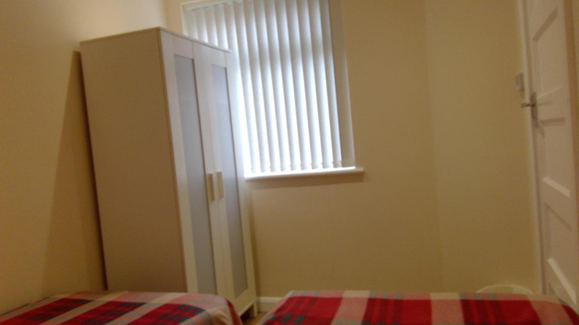 Luxury London Ensuite Double Room, Park Free, Tram-Train! Mitcham Exterior foto